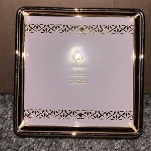 4x4 inch gold frame
